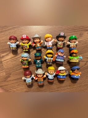Fisher-Price Little People Multicolor Figure Set